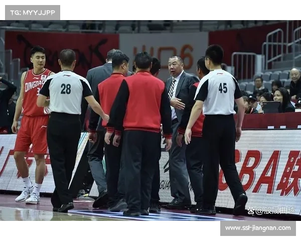 老将新秀全运会同场竞技，展现篮球传承精神